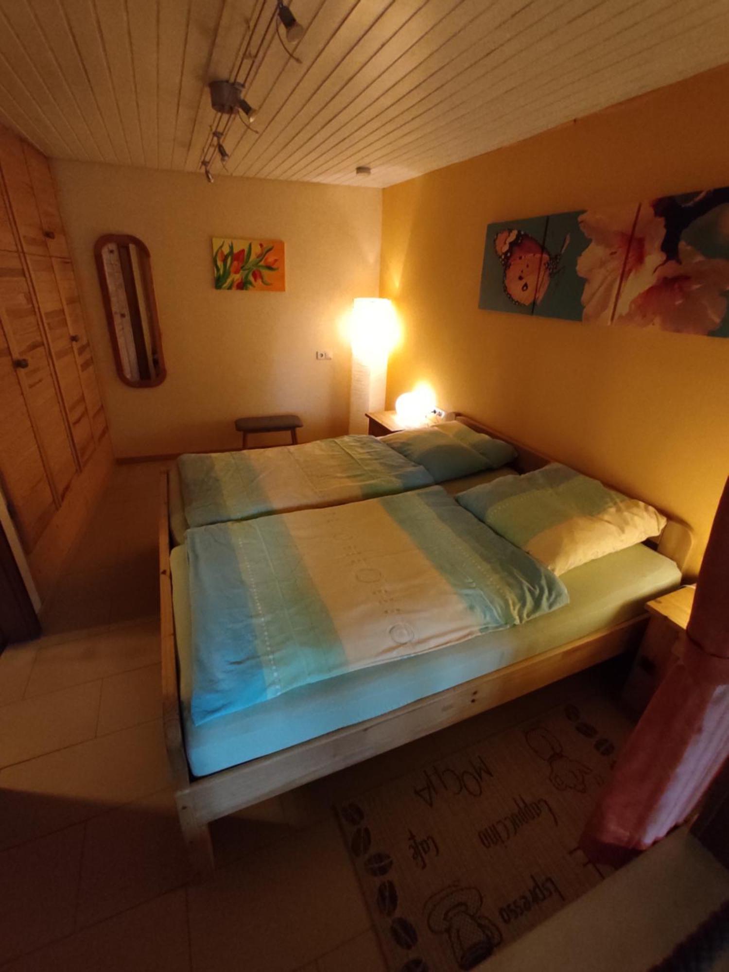 Apartamento Moselferienweingut Schaefer Wintrich Habitación foto
